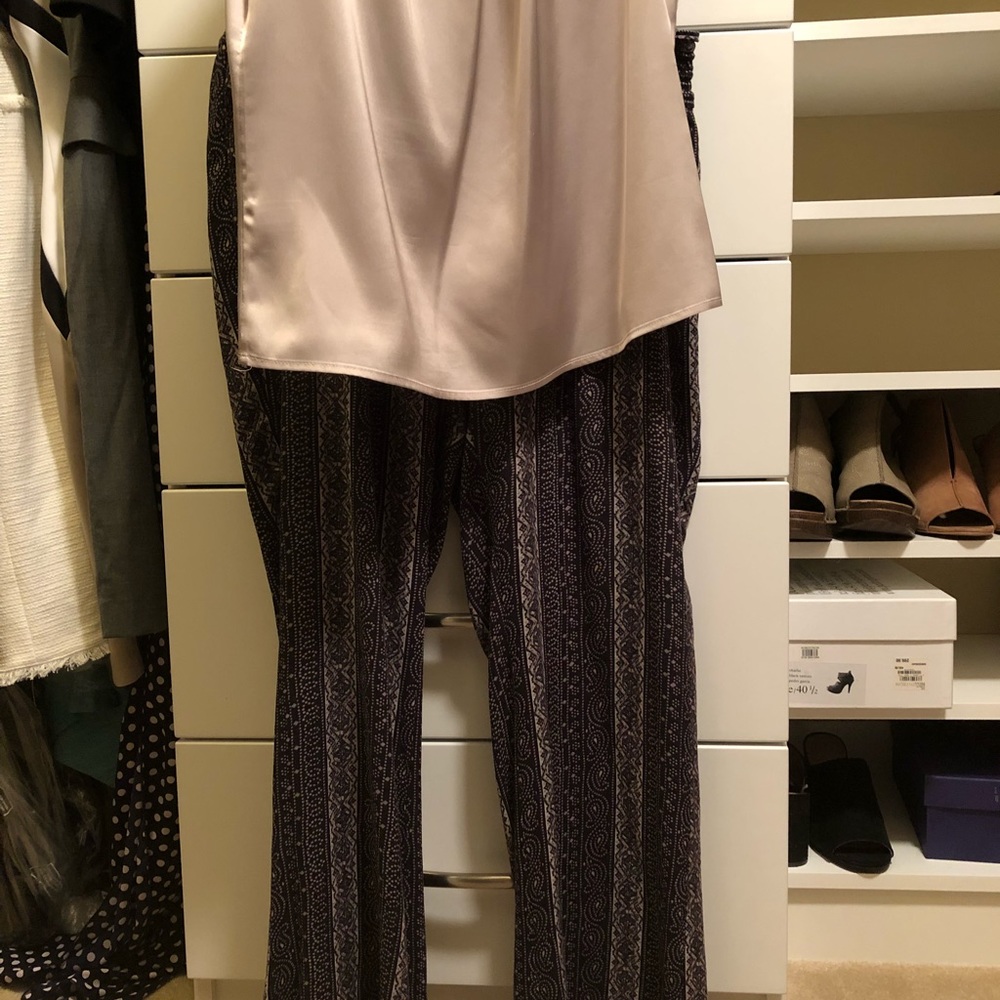 Neutral silky shell - Picture 4 of 4